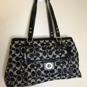 🔥Coach Black/Tan Handbag Shoulder bag